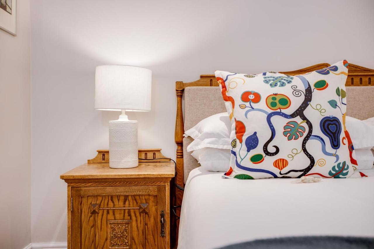 יוהנסבורג Amberhall Guesthouse מראה חיצוני תמונה