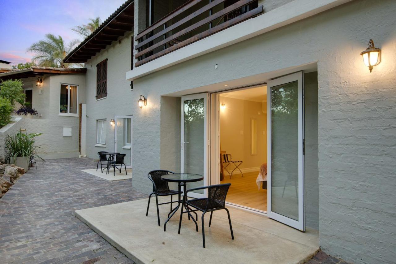 יוהנסבורג Amberhall Guesthouse מראה חיצוני תמונה