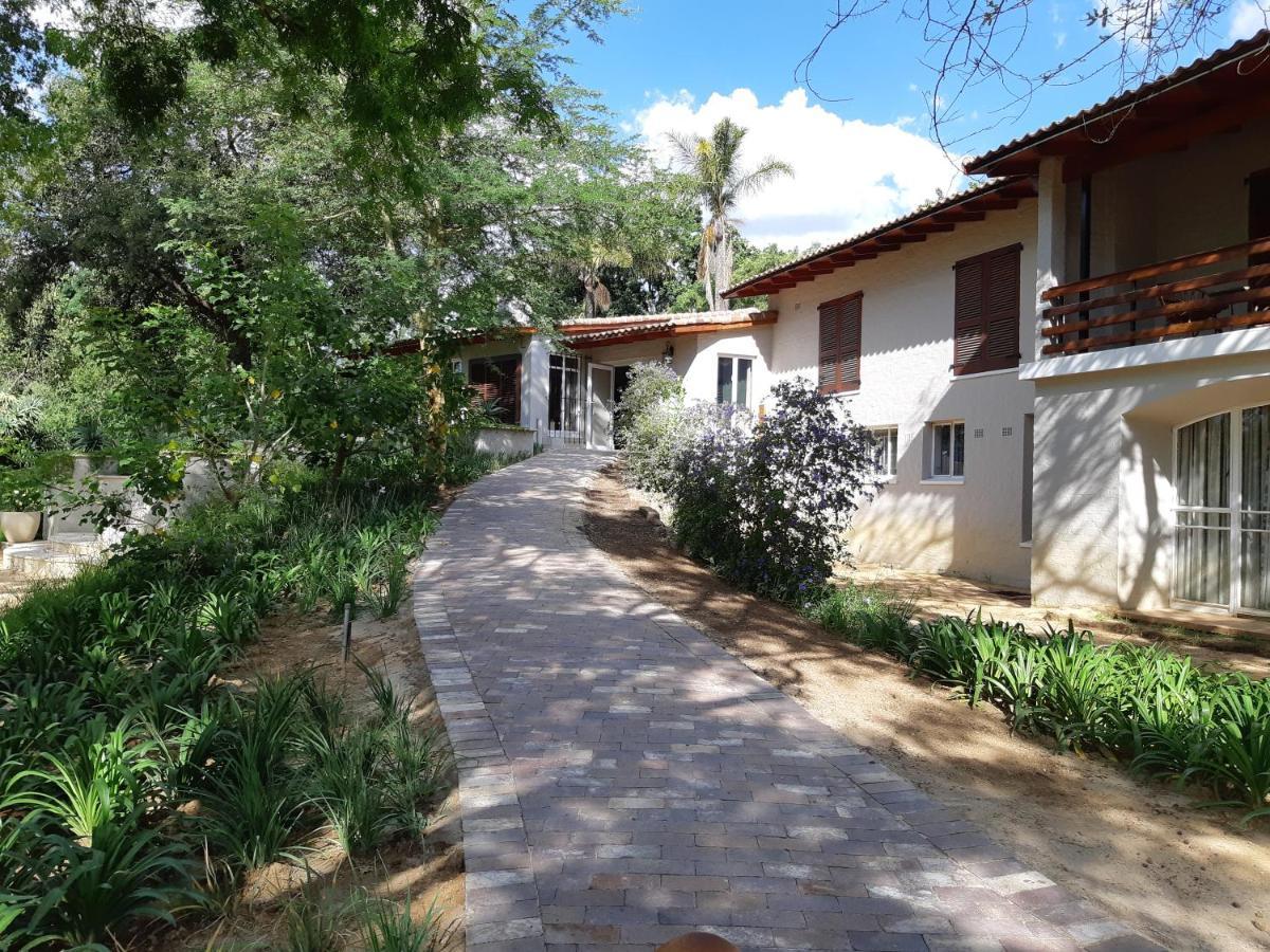 יוהנסבורג Amberhall Guesthouse מראה חיצוני תמונה